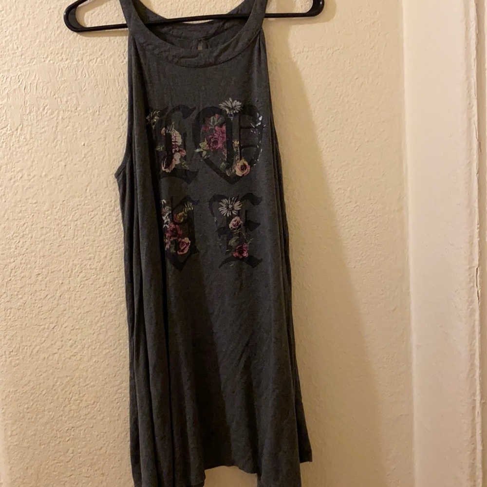 torrid Grey Sharkbite Tunic Tank (pink tank picture is for Example Only)